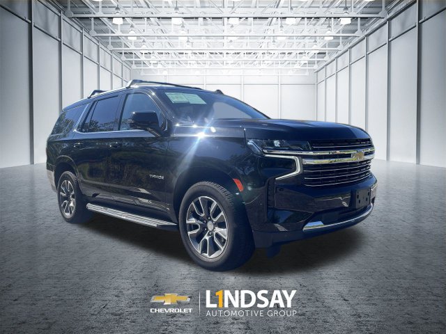 Used 2022 Chevrolet Tahoe LT w/ LT Signature Package AWD/4WD image 2