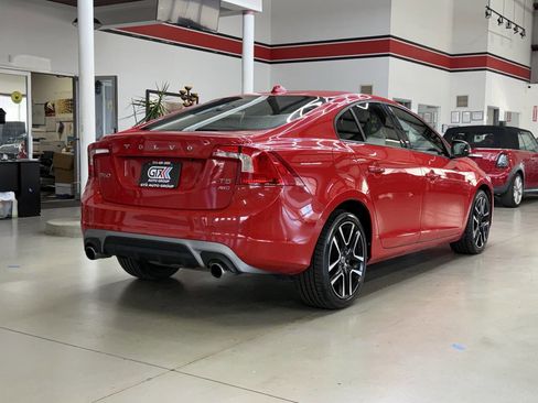 Used 2018 Volvo S60 T5 Dynamic w/ Vision Package image 5