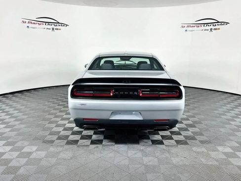 Used 2019 Dodge Challenger R/T Scat Pack RWD image 7