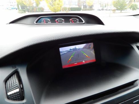 Used 2017 Ford Focus ST image 17