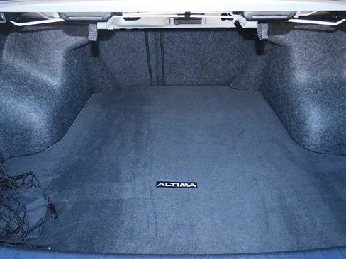 Used 2020 Nissan Altima 2.0 Platinum image 35