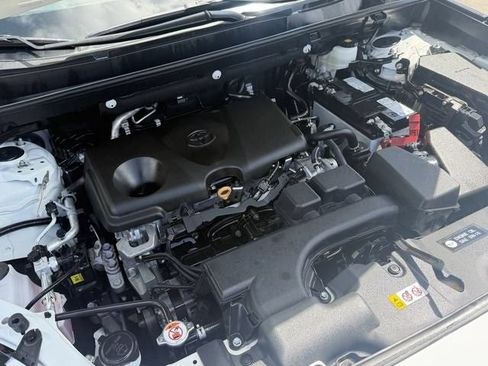 Used 2024 Toyota RAV4 LE FWD image 23