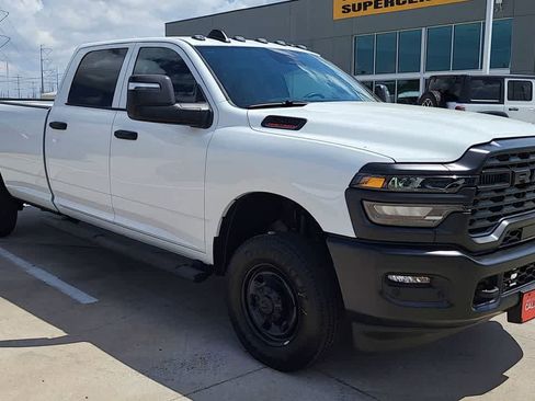 New 2026 RAM 2500 Tradesman AWD/4WD image 2