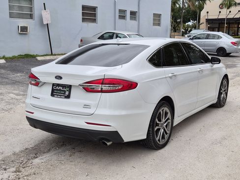 Used 2019 Ford Fusion SEL image 4