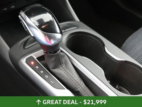 Used 2025 Buick Envista Preferred image 24