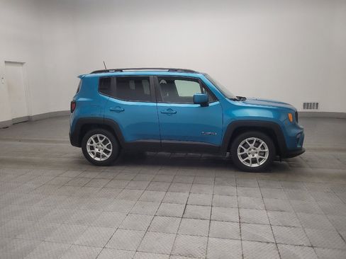 Used 2021 Jeep Renegade Latitude FWD image 11