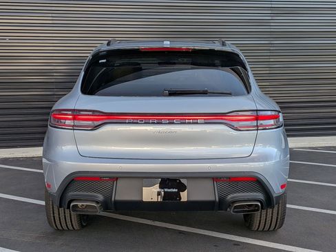 New 2026 Porsche Macan AWD/4WD image 10