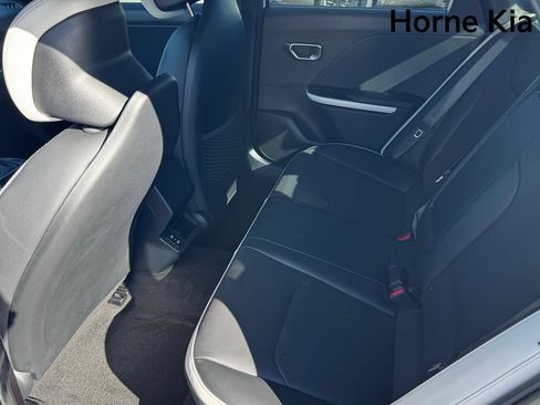 New 2025 Kia K4 GT-Line image 11