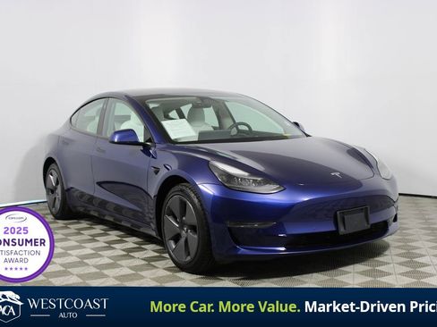 Used 2022 Tesla Model 3 image 1