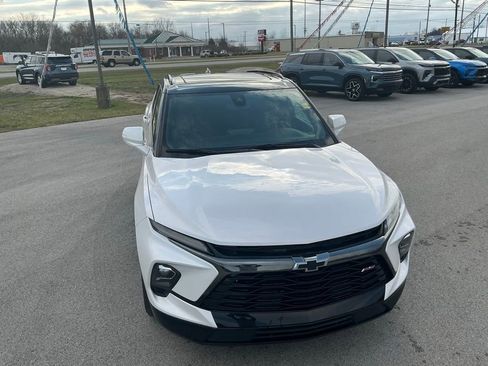 Used 2025 Chevrolet Blazer RS w/ Enhanced Convenience Package image 9