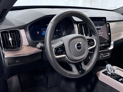 Certified 2026 Volvo XC90 B6 Plus AWD/4WD image 10