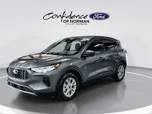 New 2026 Ford Escape Active w/ Tech Pack #1 FWD image 4
