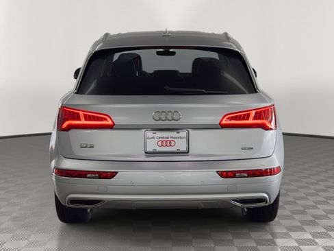 Used 2019 Audi Q5 2.0T Premium Plus w/ Premium Plus Package AWD/4WD image 10
