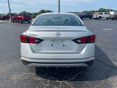 Used 2023 Nissan Altima 2.5 S FWD image 4
