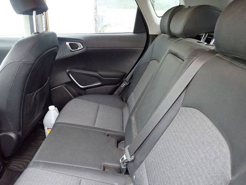 Used 2020 Kia Soul EX w/ Option Group 015 FWD image 9