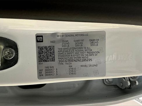 Certified 2022 Chevrolet Colorado ZR2 w/ Colorado ZR2 Bison Edition image 17