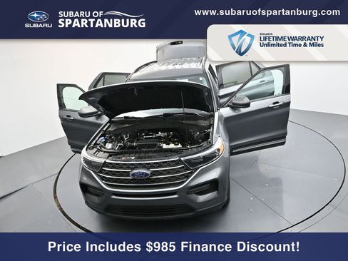 Used 2023 Ford Explorer XLT image 35