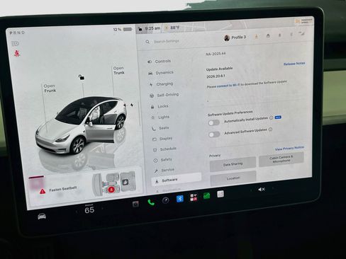 Used 2022 Tesla Model Y Performance AWD/4WD image 34