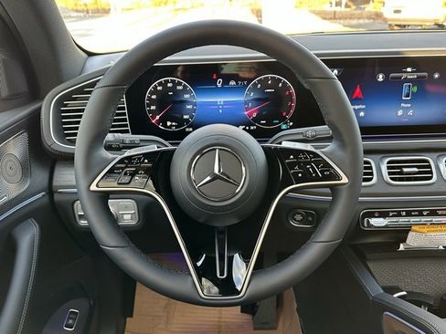 New 2026 Mercedes-Benz GLE 450 4MATIC image 13