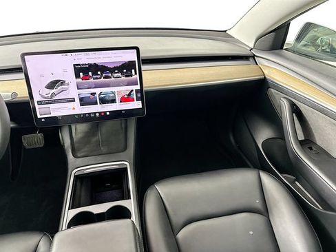Used 2023 Tesla Model 3 Standard Range RWD image 22
