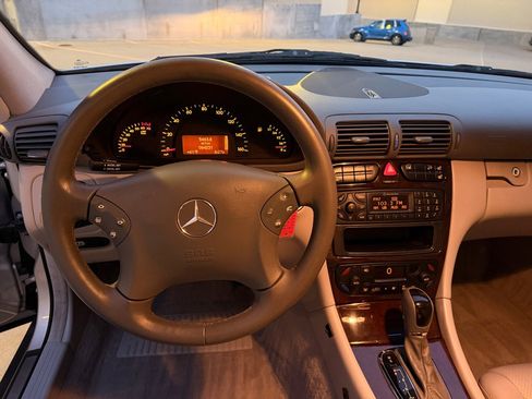 Used 2002 Mercedes-Benz C 320 Wagon image 13