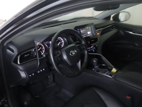 Used 2024 Toyota Camry SE w/ Cold Weather Package AWD/4WD image 11