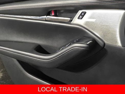 Used 2019 MAZDA MAZDA3 AWD Hatchback w/ Preferred Pkg image 26