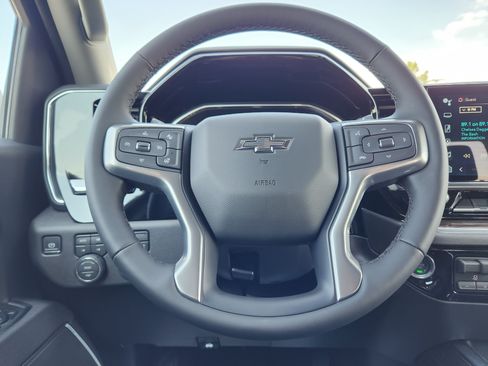 New 2026 Chevrolet Silverado 1500 RST w/ Z71 Off-Road Package AWD/4WD image 16