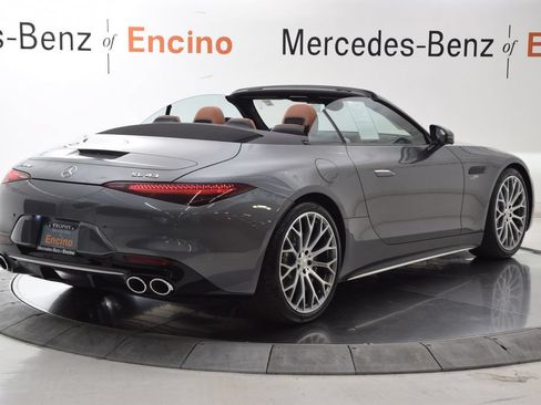 Used 2026 Mercedes-Benz SL 43 AMG image 9