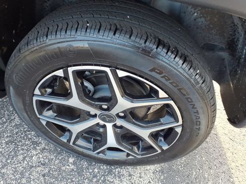 Certified 2025 Jeep Compass Limited AWD/4WD image 5