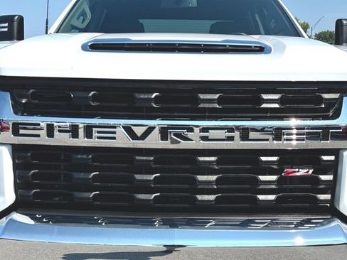 Used 2023 Chevrolet Silverado 2500 LT w/ Convenience Package AWD/4WD image 30