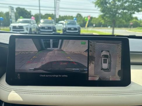 Certified 2023 INFINITI QX60 Luxe w/ Cargo Package AWD/4WD image 18
