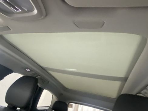 Used 2025 Volvo XC60 B5 Core image 29