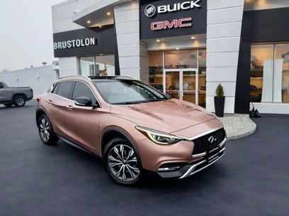 Used 2017 INFINITI QX30 Premium w/ Navigation Package
