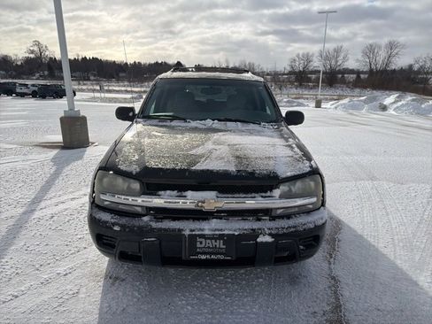 Used 2008 Chevrolet TrailBlazer LS image 2