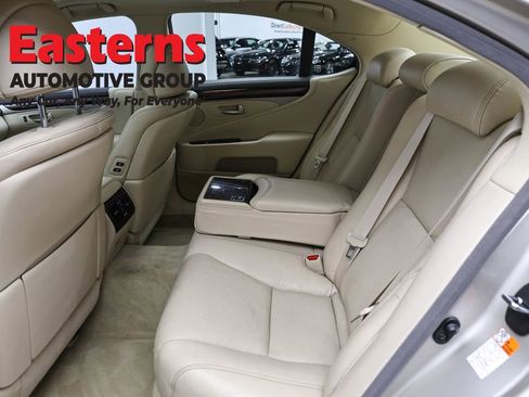 Used 2016 Lexus LS 460 AWD w/ Comfort Package image 26