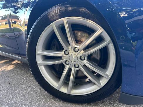 Used 2015 Tesla Model S 85D image 15