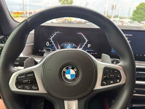 Used 2025 BMW X7 xDrive40i w/ M Sport Package AWD/4WD image 18