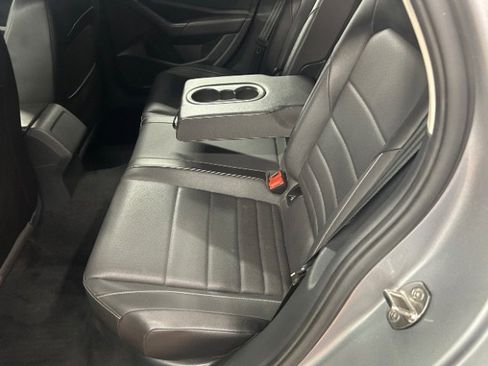 Used 2022 Volkswagen Jetta SE image 17