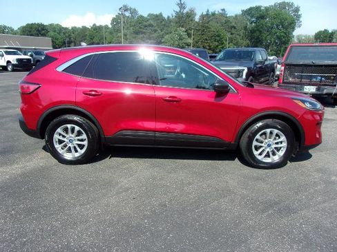 Certified 2022 Ford Escape SE w/ Convenience Package image 8