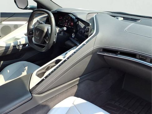 Certified 2020 Chevrolet Corvette Stingray Preferred Cpe w/ 2LT Preferred Equipment Group RWD image 29