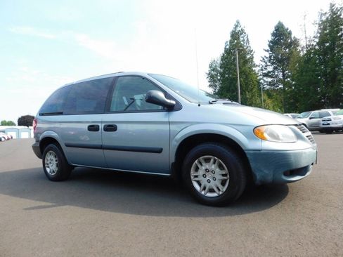 Used 2005 Dodge Caravan SE w/ Popular Equipment Group image 1