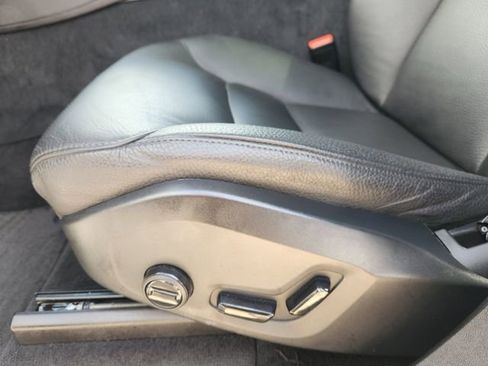 Used 2025 Volvo XC90 B6 Ultra image 17