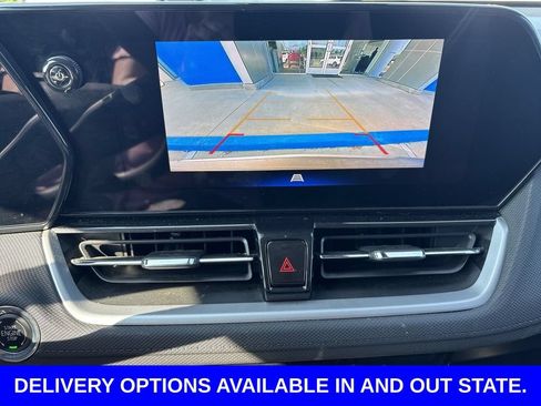 Used 2025 Chevrolet TrailBlazer LT AWD/4WD image 14