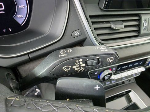 Certified 2024 Audi Q5 2.0T Premium Plus AWD/4WD image 26