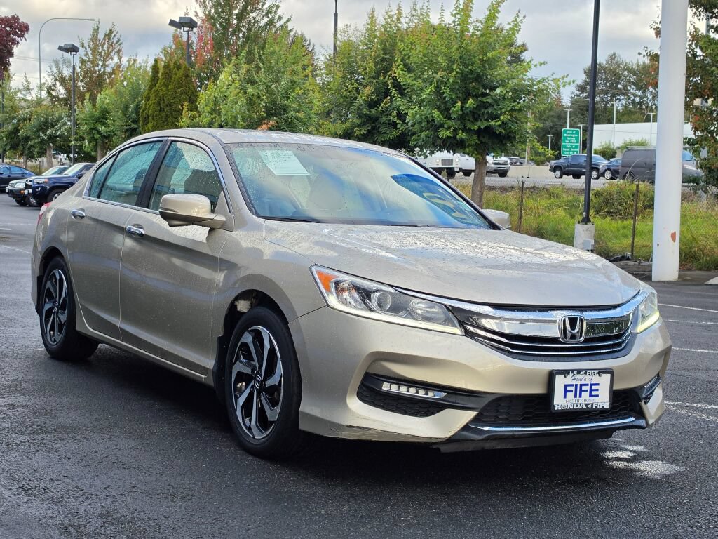 Used 2017 Honda Accord EX-L image 7