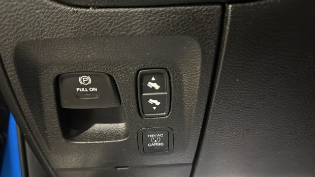 Used 2021 RAM 1500 Laramie AWD/4WD image 31
