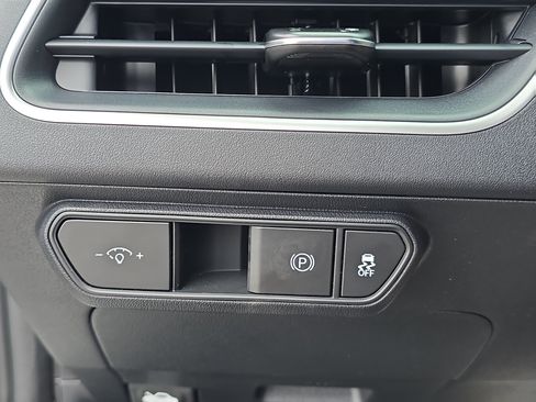 New 2026 Kia K4 LXS image 27