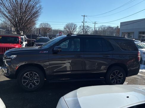 Used 2021 Chevrolet Tahoe Z71 w/ Z71 Signature Package image 14
