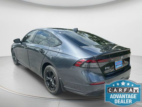 Used 2025 Honda Accord SE image 7